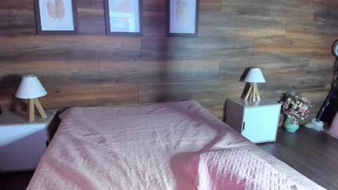 Victoria online show from 11-25-25, 10:43