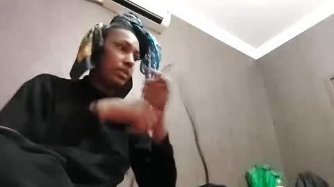 Snapshot of ravenbby chatting on 03-01-26, 05:48 ravenbby online show from 03-01-26, 05:48