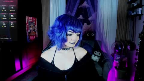 Snapshot of ravencollen chatting on 06-13-26, 08:29 ravencollen online show from 06-13-26, 08:29