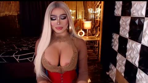 Snapshot of ravenmystiquex chatting on 06-21-26, 12:41 ravenmystiquex online show from 06-21-26, 12:41
