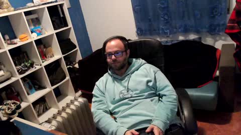 Snapshot of ravingr3d3 chatting on 02-03-25, 10:11 ravingr3d3 online show from 02-03-25, 10:11
