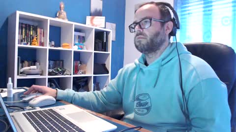Snapshot of ravingr3d3 chatting on 02-04-25, 12:11 ravingr3d3 online show from 02-04-25, 12:11