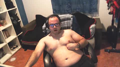 Snapshot of ravingr3d3 chatting on 02-19-25, 01:08 ravingr3d3 online show from 02-19-25, 01:08