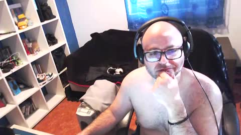 Snapshot of ravingr3d3 chatting on 02-21-25, 04:48 ravingr3d3 online show from 02-21-25, 04:48