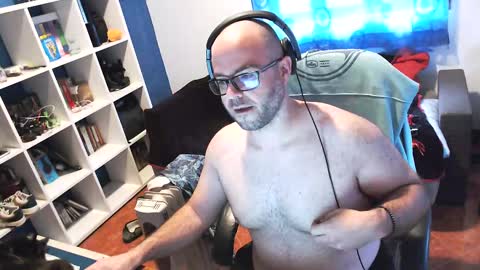 Snapshot of ravingr3d3 chatting on 02-24-25, 03:20 ravingr3d3 online show from 02-24-25, 03:20