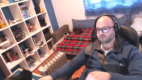 Snapshot of ravingr3d3 chatting on 02-27-25, 04:43 ravingr3d3 online show from 02-27-25, 04:43