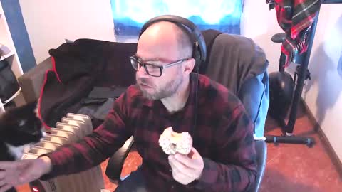 Snapshot of ravingr3d3 chatting on 03-03-25, 02:04 ravingr3d3 online show from 03-03-25, 02:04