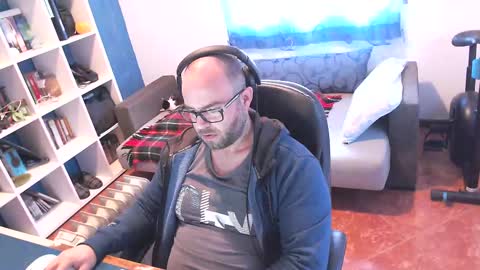 Snapshot of ravingr3d3 chatting on 03-04-25, 12:01 ravingr3d3 online show from 03-04-25, 12:01