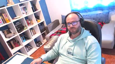 Snapshot of ravingr3d3 chatting on 03-09-25, 02:10 ravingr3d3 online show from 03-09-25, 02:10