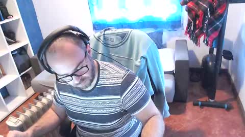Snapshot of ravingr3d3 chatting on 03-12-25, 12:15 ravingr3d3 online show from 03-12-25, 12:15