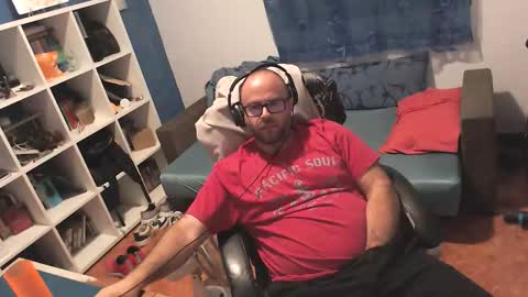 Snapshot of ravingr3d3 chatting on 09-15-25, 10:43 ravingr3d3 online show from 09-15-25, 10:43