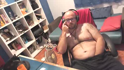 Snapshot of ravingr3d3 chatting on 09-16-25, 10:55 ravingr3d3 online show from 09-16-25, 10:55
