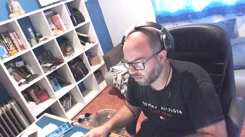 Snapshot of ravingr3d3 chatting on 09-22-25, 08:16 ravingr3d3 online show from 09-22-25, 08:16