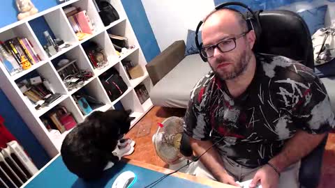 Snapshot of ravingr3d3 chatting on 09-22-25, 08:55 ravingr3d3 online show from 09-22-25, 08:55