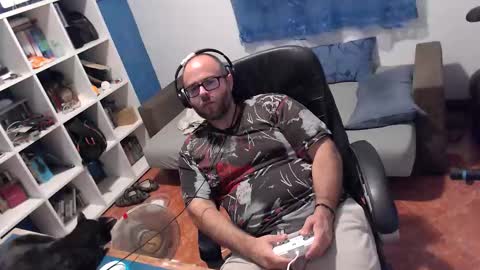 Snapshot of ravingr3d3 chatting on 09-23-25, 09:51 ravingr3d3 online show from 09-23-25, 09:51