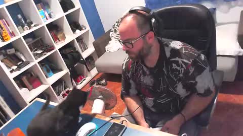 Snapshot of ravingr3d3 chatting on 10-06-25, 09:34 ravingr3d3 online show from 10-06-25, 09:34