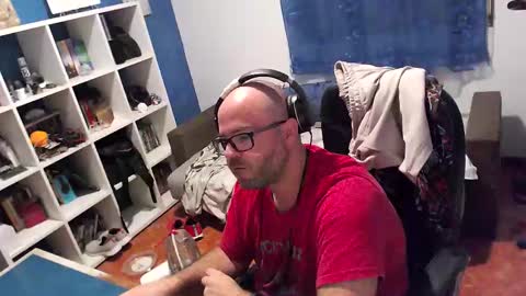 Snapshot of ravingr3d3 chatting on 10-15-25, 11:16 ravingr3d3 online show from 10-15-25, 11:16