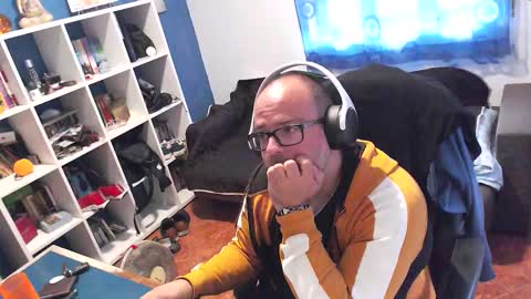 ravingr3d3 online show from 11-02-25, 02:30