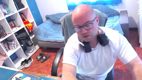 ravingr3d3 online show from 05-22-26, 10:43