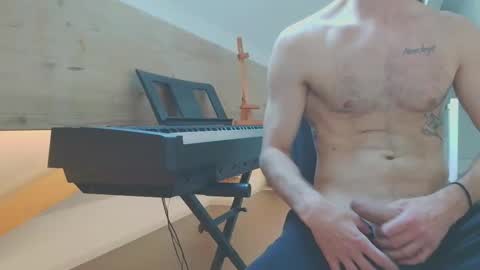 rawfrench online show from 12-05-25, 01:42