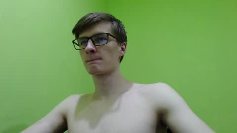 Snapshot of ray_booy chatting on 05-15-26, 10:33 Ray Booy online show from 05-15-26, 10:33