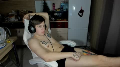 Ray online show from 12-24-24, 02:43