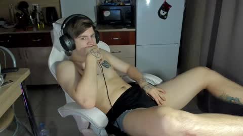 Ray online show from 01-18-25, 03:59