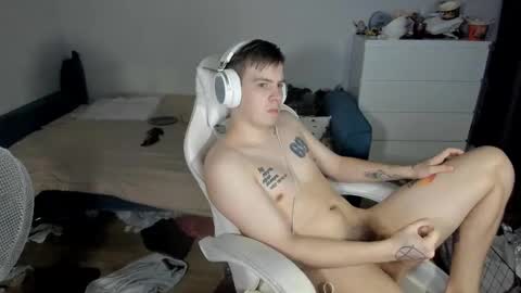 Ray online show from 10-23-25, 05:55