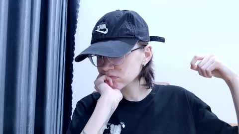 Ray-Ray online show from 04-06-26, 12:28