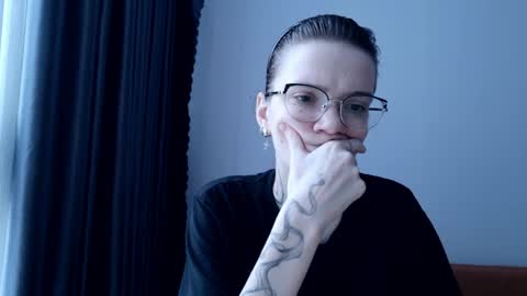 Ray-Ray online show from 04-07-26, 09:54