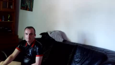 Snapshot of raybarbieri chatting on 07-02-26, 06:36 raybarbieri online show from 07-02-26, 06:36