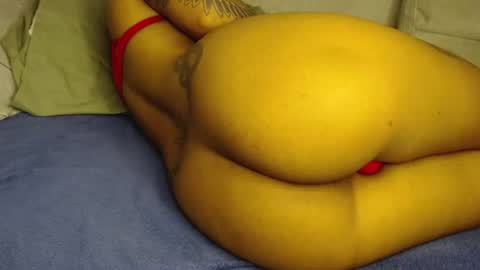 Snapshot of raycatt chatting on 06-23-26, 05:55 Ray online show from 06-23-26, 05:55