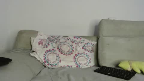 Snapshot of raycatt chatting on 07-10-26, 04:42 Ray online show from 07-10-26, 04:42