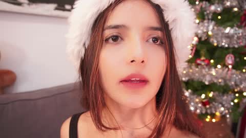 Snapshot of raychell_black chatting on 12-29-24, 06:05 Raychell Black online show from 12-29-24, 06:05