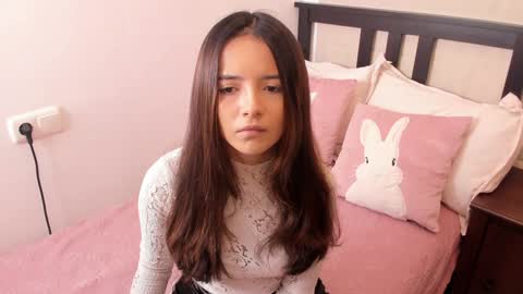 Snapshot of raychell_black chatting on 02-02-25, 03:17 Raychell Black online show from 02-02-25, 03:17