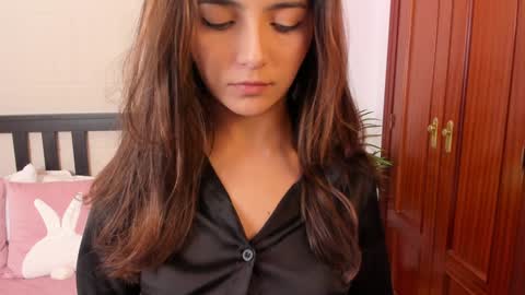 Snapshot of raychell_black chatting on 02-07-25, 08:10 Raychell Black online show from 02-07-25, 08:10