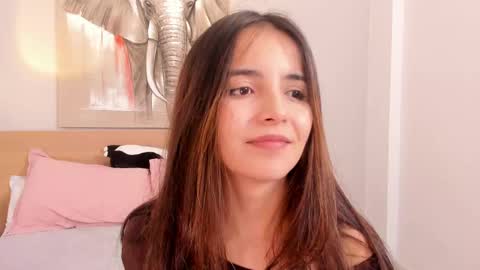 Snapshot of raychell_black chatting on 02-24-25, 10:25 Raychell Black online show from 02-24-25, 10:25
