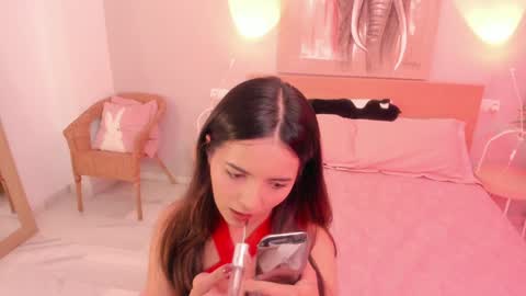 Snapshot of raychell_black chatting on 09-15-25, 06:08 Raychell Black online show from 09-15-25, 06:08