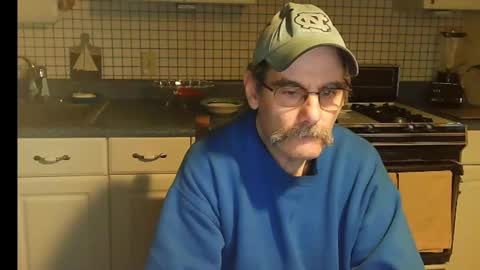 Ray online show from 01-13-25, 09:41