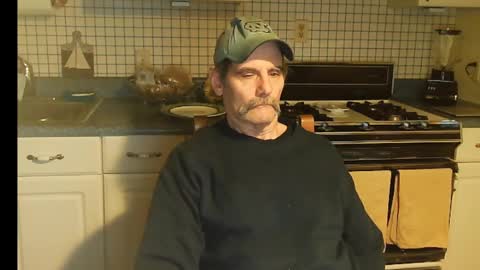 Ray online show from 02-10-25, 09:04