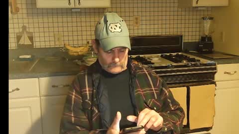 Ray online show from 03-05-25, 10:55