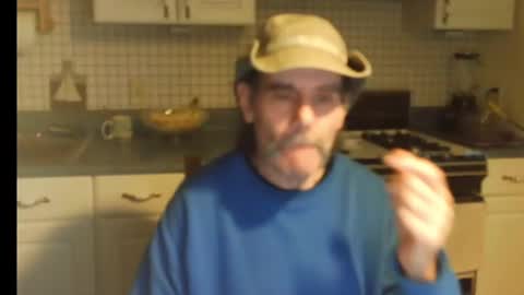 Ray online show from 11-10-25, 09:47