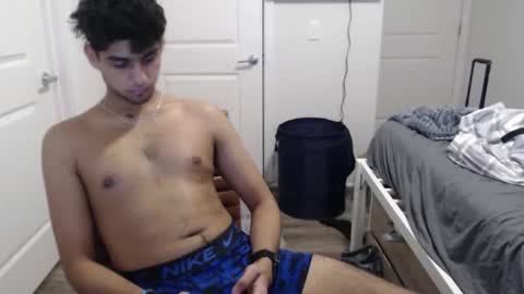 Snapshot of raymondg8596 chatting on 02-04-26, 12:38 raymondg8596 online show from 02-04-26, 12:38