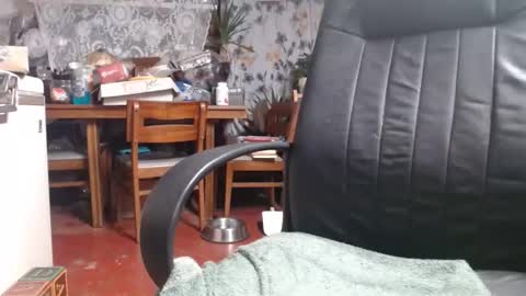 Ray online show from 01-04-25, 11:00