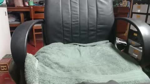 Ray online show from 01-09-25, 02:43