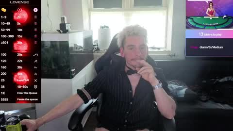 Rayzel online show from 06-07-26, 01:37
