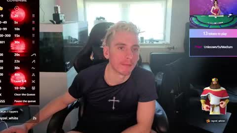 Snapshot of rayzel_white chatting on 06-16-26, 03:14 Rayzel White online show from 06-16-26, 03:14
