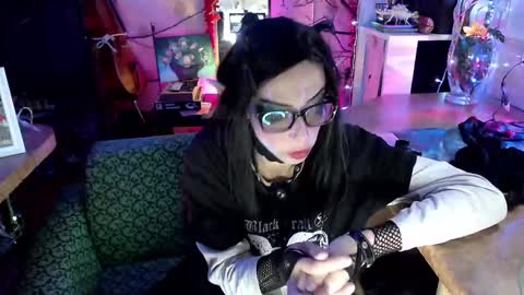  Yrriel Strife Candy-Demon Caveboy mr. Cringe   online show from 12-02-24, 10:45