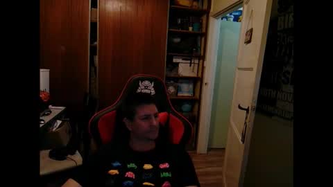 razoricau online show from 09-10-25, 04:51