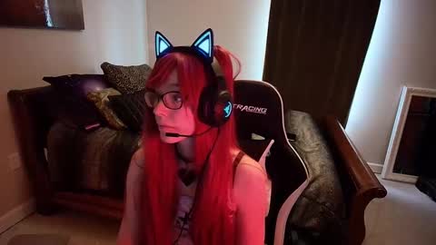 Snapshot of razorkitty chatting on 10-26-25, 08:26 razorkitty online show from 10-26-25, 08:26